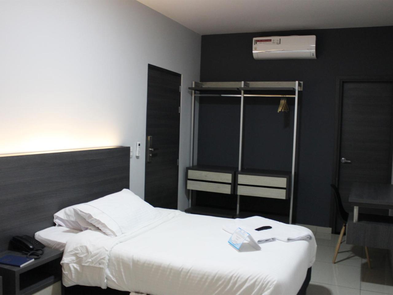 Hotel Doral Inn อีบาเก ภายนอก รูปภาพ